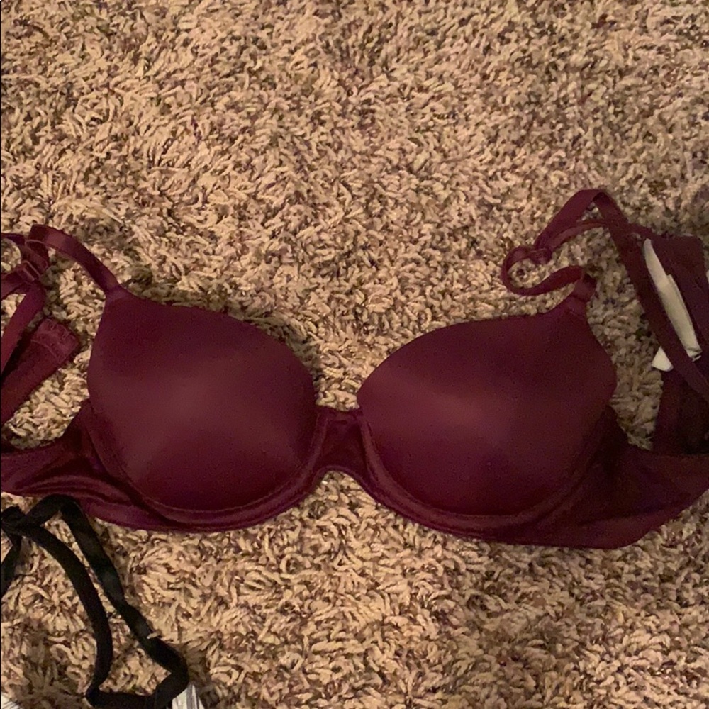 PINK bra - Picture 3 of 3